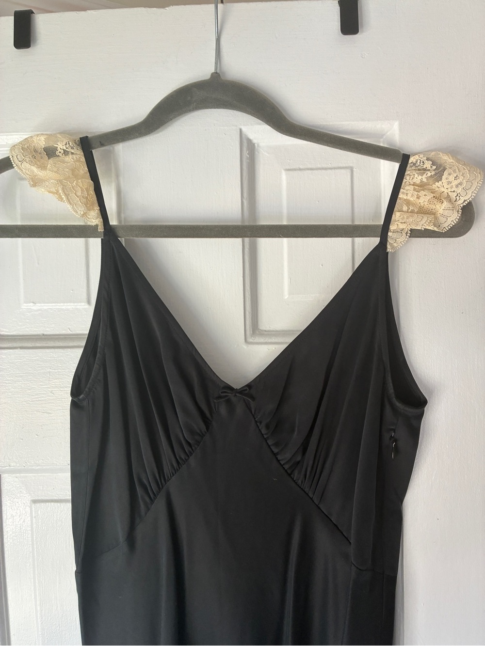 Doen Black Silk Dress - Picture 2 of 9
